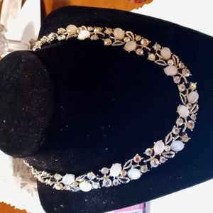 Lisner Vintage Necklace and Eaaring Set